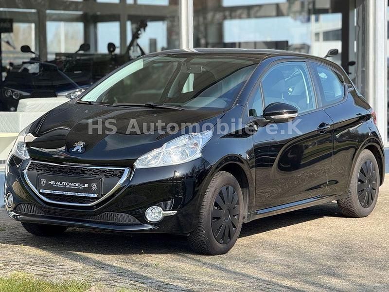Schwarz Gebraucht 2013 Peugeot 208 Active Kleinwagen | 4.899 € (Etwas zu teuer) - Bild 1/4