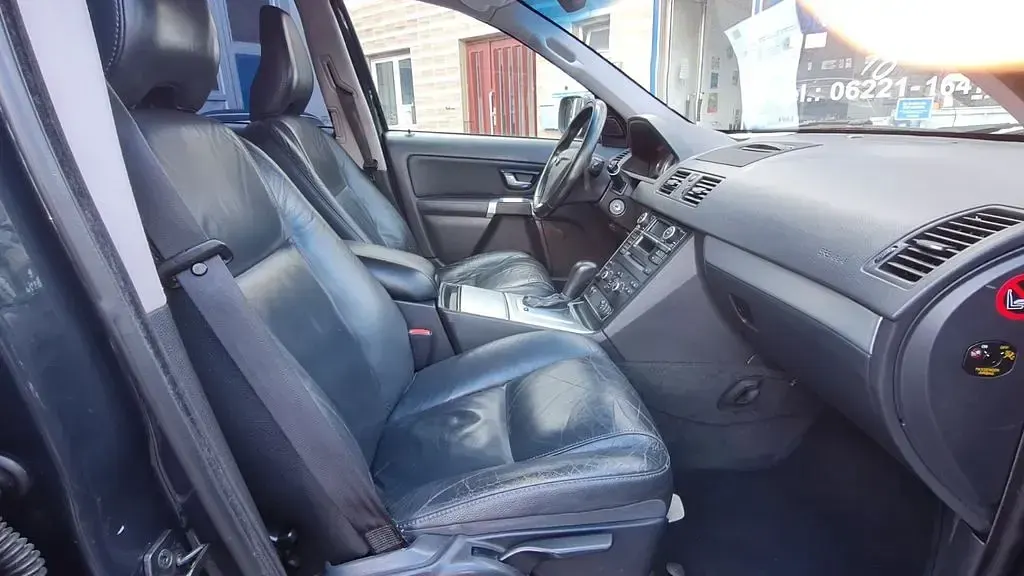 Gebraucht Volvo XC90 Momentum 163 PS (119 kW) 2012 Grau SUV
