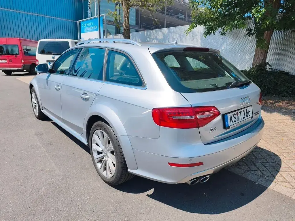Gebraucht Audi A4 Allroad Sport 190 PS (139 kW) 2015 Silber Kombi