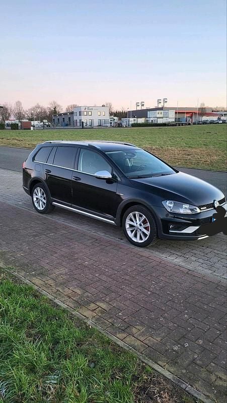 Schwarz Gebraucht 2015 VW Golf Alltrack Kombi | 9.250 € (Fairer Preis) - Bild 1/4