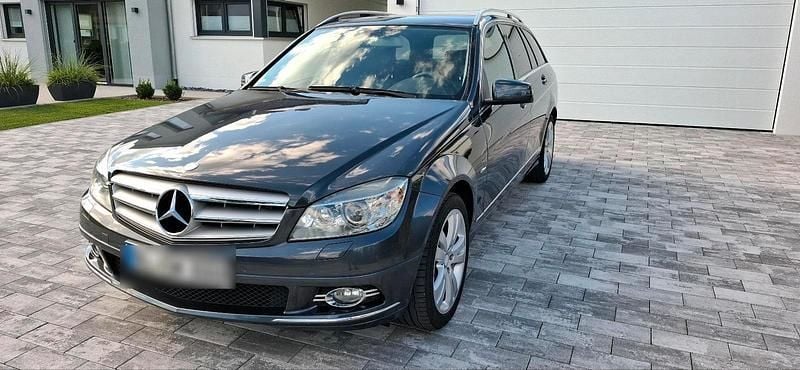 Grau Gebraucht 2009 Mercedes C200 Avantgarde Kombi | 6.800 € (Fairer Preis) - Bild 1/4