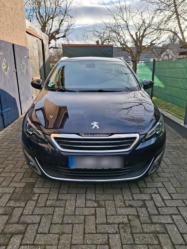 Gebraucht Peugeot 308 Allure 120 PS (88 kW) 2017 Blau Kombi