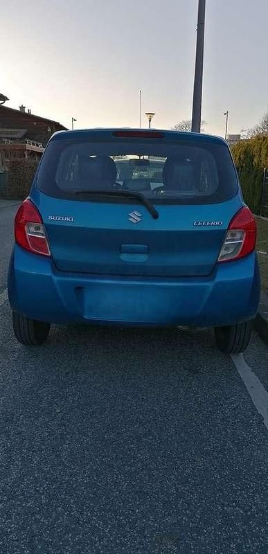 Gebraucht Suzuki Celerio Basic 68 PS (50 kW) 2018 Blau Kleinwagen