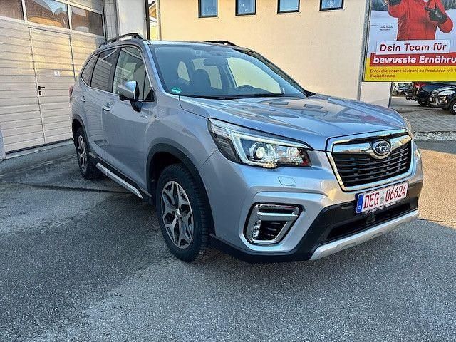Gebraucht Subaru Forester Active 150 PS (110 kW) 2021 Silber SUV