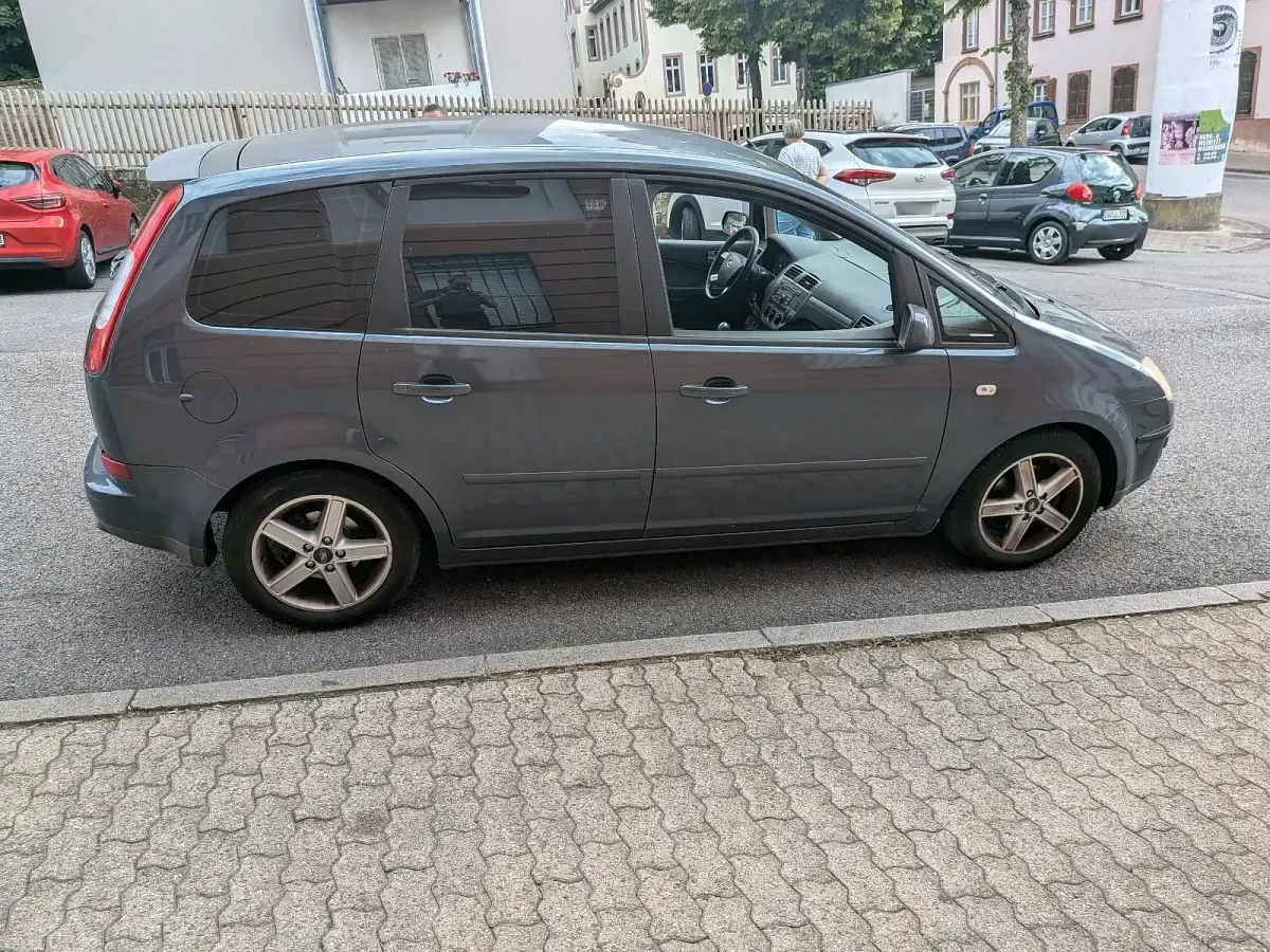 Gebraucht Ford C-MAX 101 PS (74 kW) 2007 Van / Kleinbus