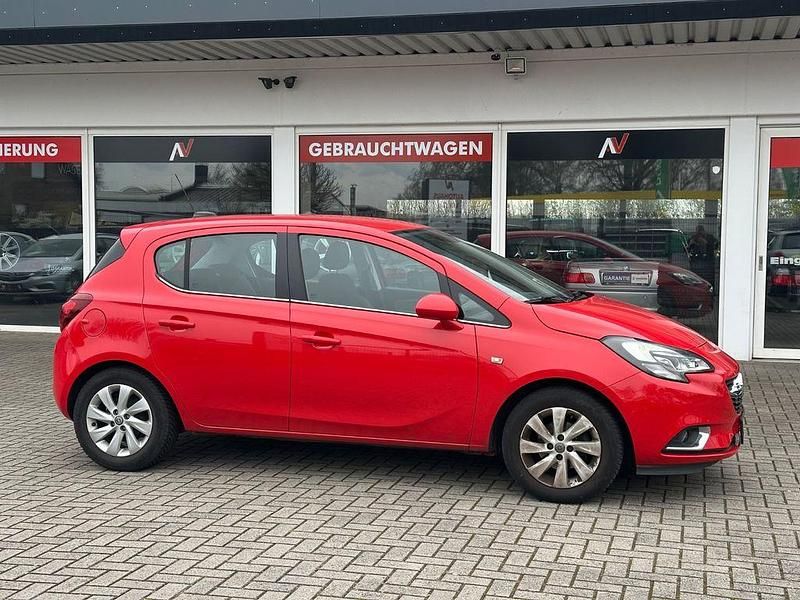 Gebraucht Opel Corsa Innovation 90 PS (66 kW) 2016 Rot Kleinwagen