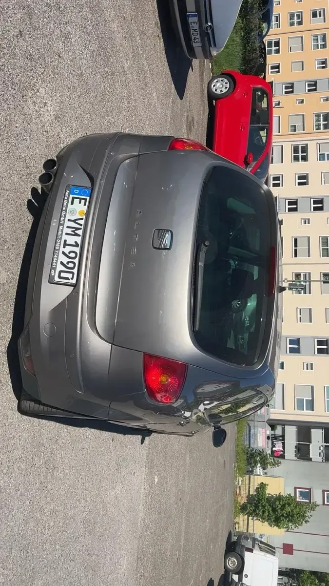 Gebraucht Seat Altea 140 PS (102 kW) 2005 Grau Van / Kleinbus