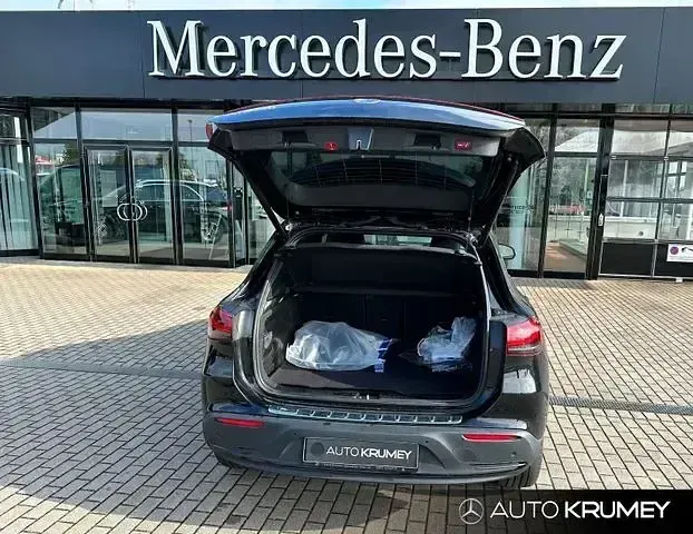 Gebraucht Mercedes EQA250 Progressive 139 kW (190 PS) 2021 Schwarz SUV