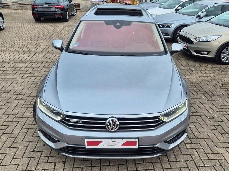 Gebraucht VW Passat Alltrack 272 PS (200 kW) 2019 Silber Kombi