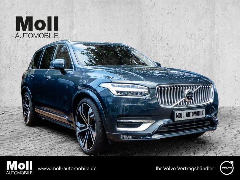 Gebraucht Volvo XC90 Ultimate 235 PS (172 kW) 2023 Denim blue / metallic SUV