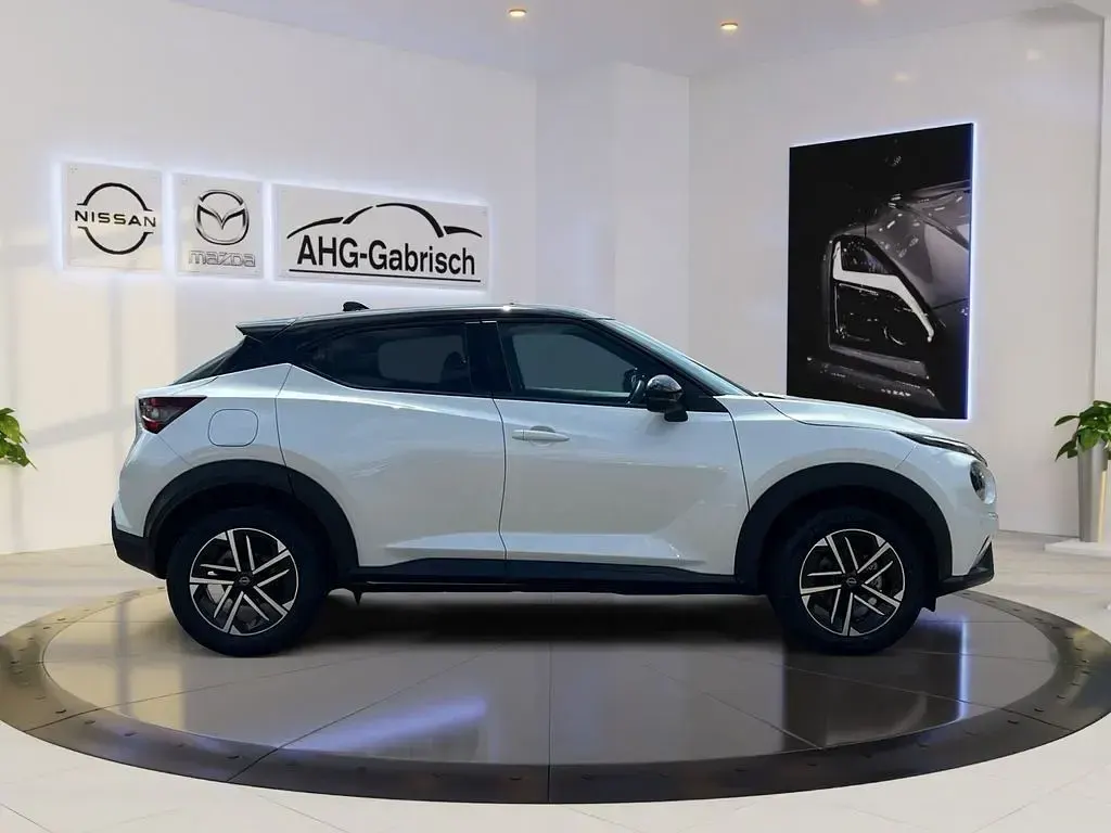 Gebraucht Nissan Juke N-Connecta 114 PS (83 kW) 2025 Schwarz SUV