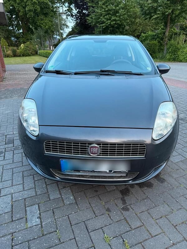 Grau Gebraucht 2009 Fiat Punto Kleinwagen | 3.250 € (Teuer) - Bild 1/4