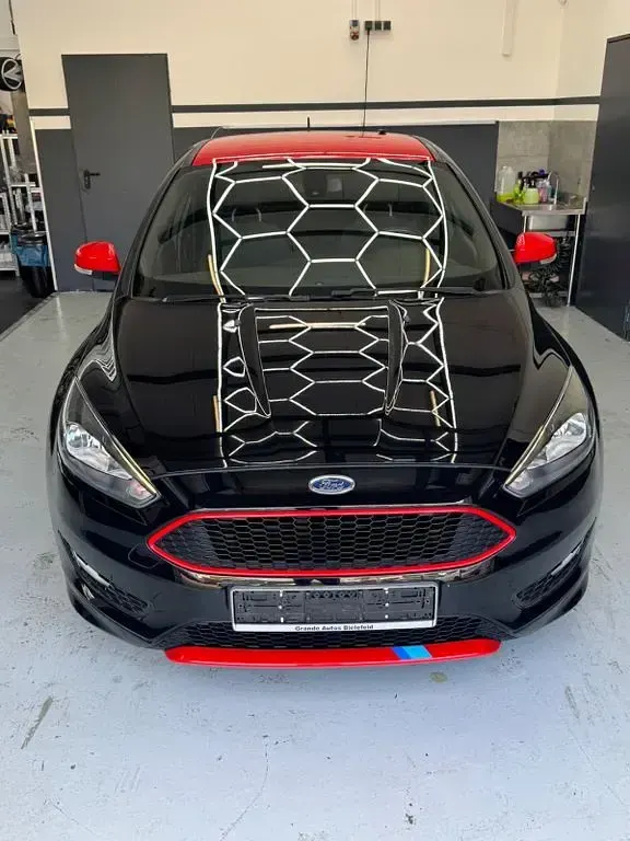 Usata Ford Focus Sport 182 CV (133 kW) 2016 Nero Berlina