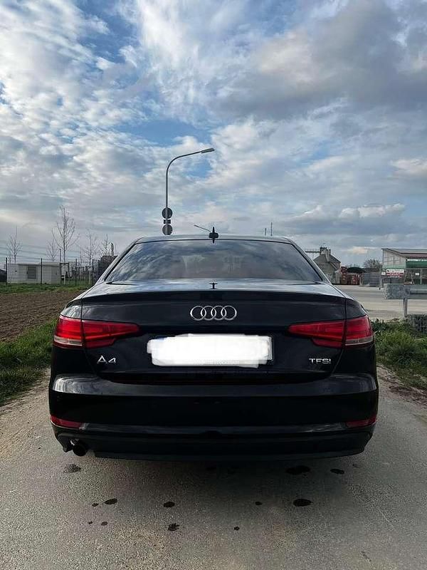 Gebraucht Audi A4 Comfort 150 PS (110 kW) 2016 Limousine