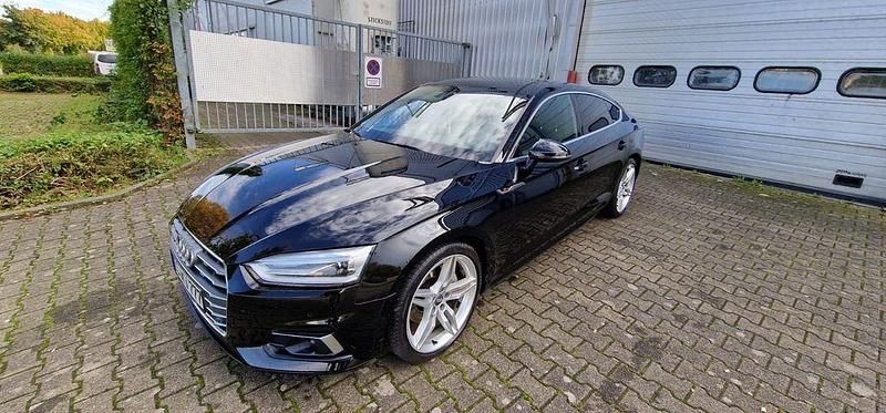 Schwarz Gebraucht 2017 Audi A5 Sportback Ambiente Limousine | 19.800 € (Fairer Preis) - Bild 1/4