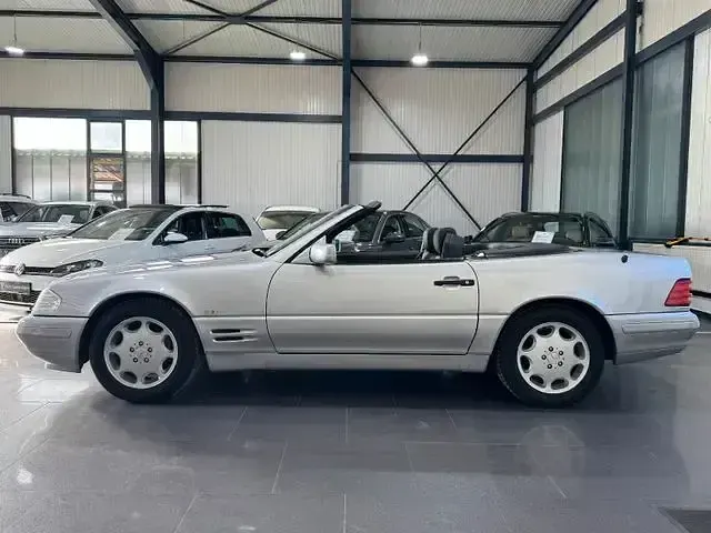 Gebraucht Mercedes SL320 231 PS (169 kW) 1997 Silber Cabrio