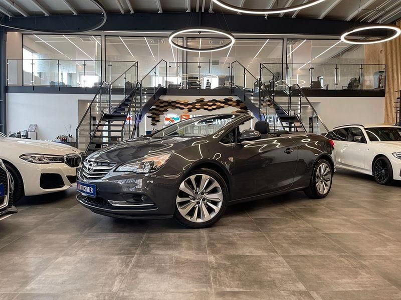 Grau Gebraucht 2013 Opel Cascada Edition Cabrio | 5.799 € (Superpreis) - Bild 1/4