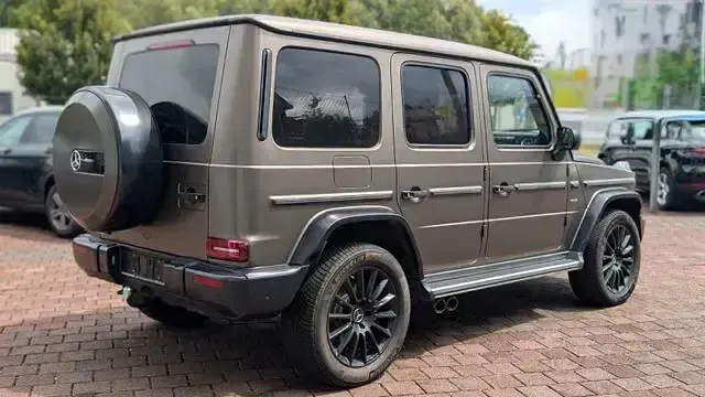 Gebraucht Mercedes G400 Edition 330 PS (242 kW) 2020 Grau SUV