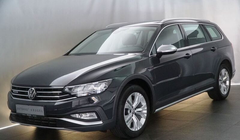 Grau Gebraucht 2021 VW Passat Alltrack Kombi | 29.990 € (Guter Preis) - Bild 1/4
