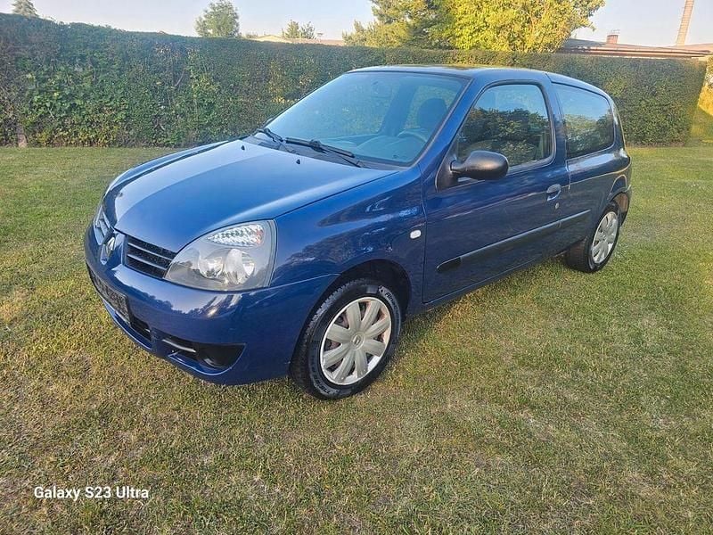 Blau Gebraucht 2007 Renault Clio II Campus Kleinwagen | 1.790 € (Guter Preis) - Bild 1/4