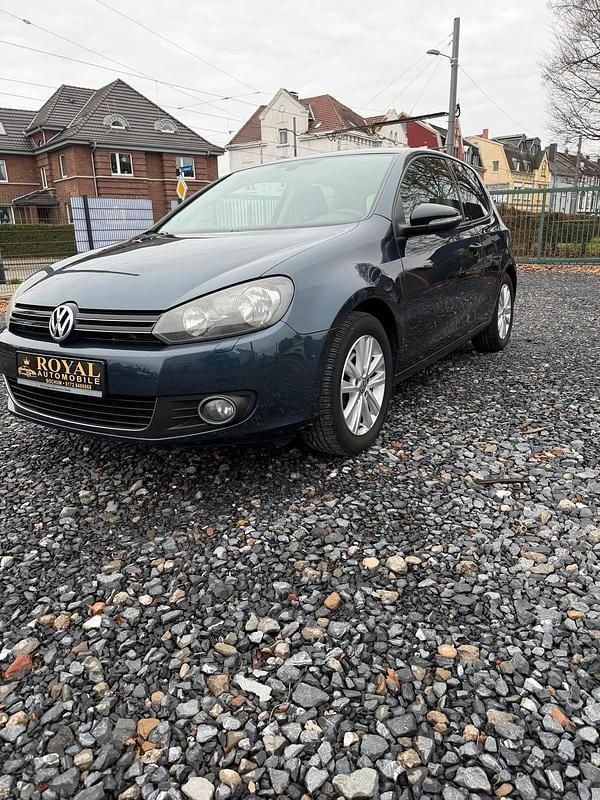 Gebraucht VW Golf VI Style 122 PS (89 kW) 2011 Blau Kleinwagen