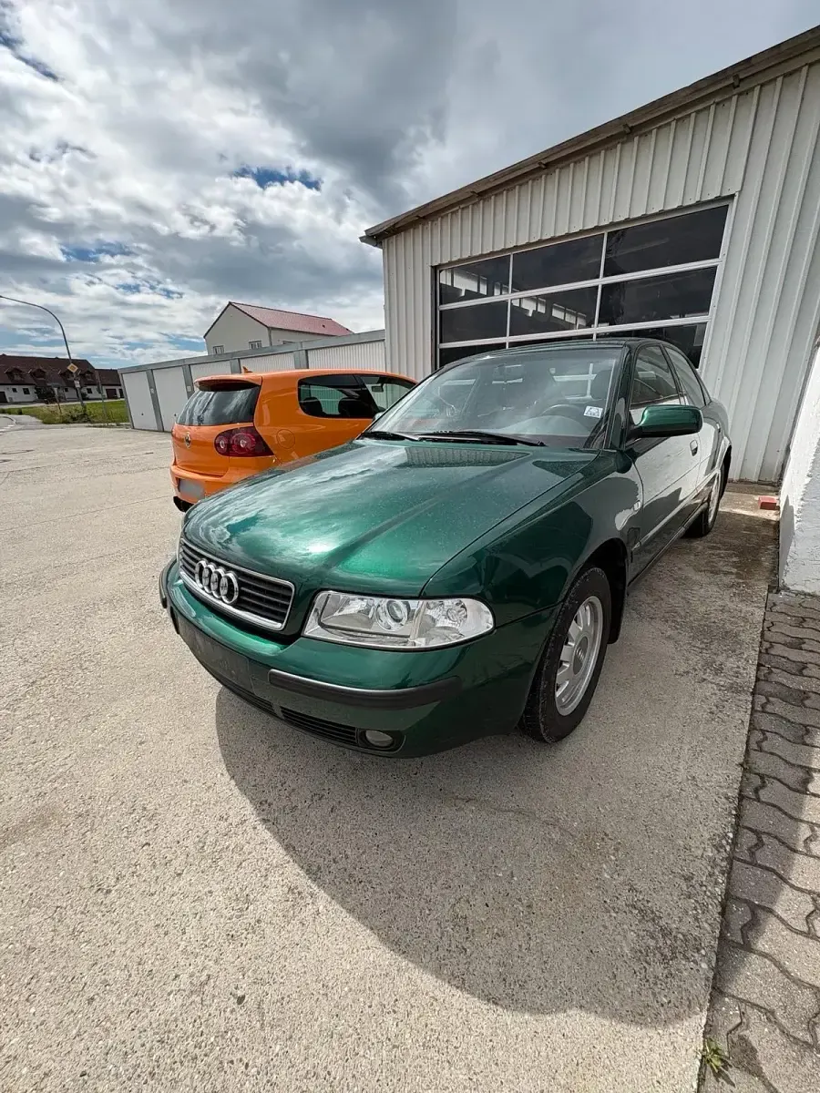 Gebraucht Audi A4 101 PS (74 kW) 1999 Limousine