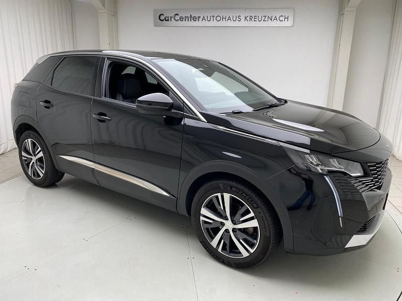 Schwarz Gebraucht 2024 Peugeot 3008 Allure SUV | 24.950 € (Guter Preis) - Bild 1/1