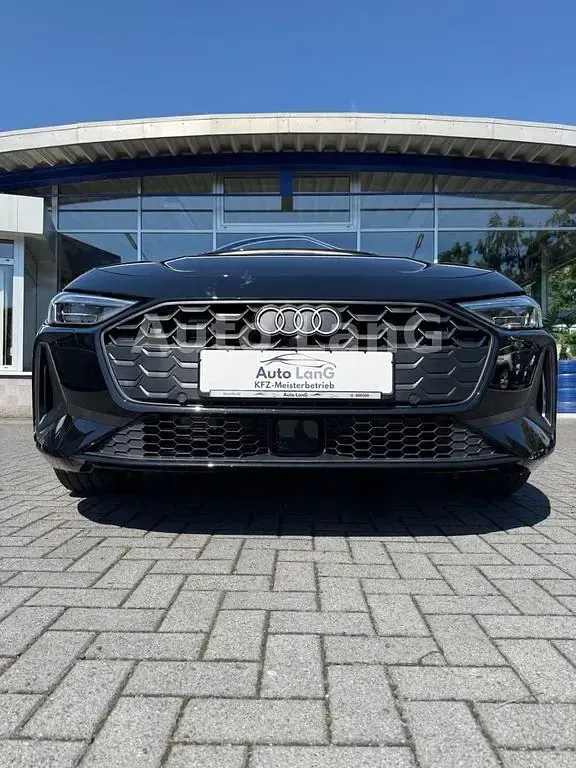 Gebraucht Audi A5 S-Line 150 PS (110 kW) 2026 Schwarz Kombi