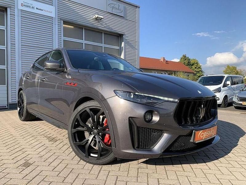 Gebraucht Maserati Levante 581 PS (427 kW) 2021 Grau (metallic) SUV