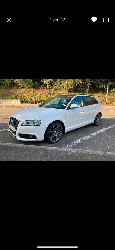 Weiß Gebraucht 2008 Audi A3 Sportback S-Line Kombi | 8.500 € (Teuer) - Bild 1/4