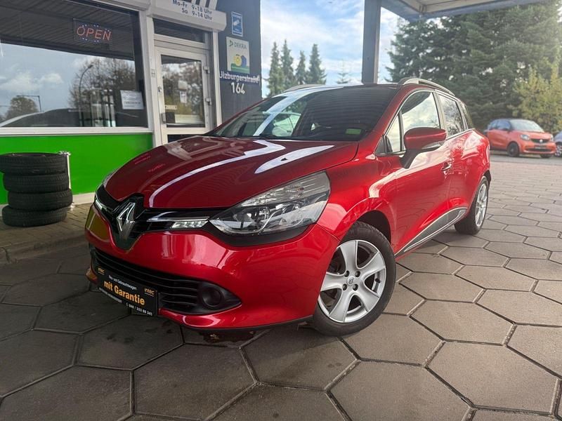 Rot Gebraucht 2015 Renault Clio GrandTour Dynamique Kombi | 9.990 € (Fairer Preis) - Bild 1/4