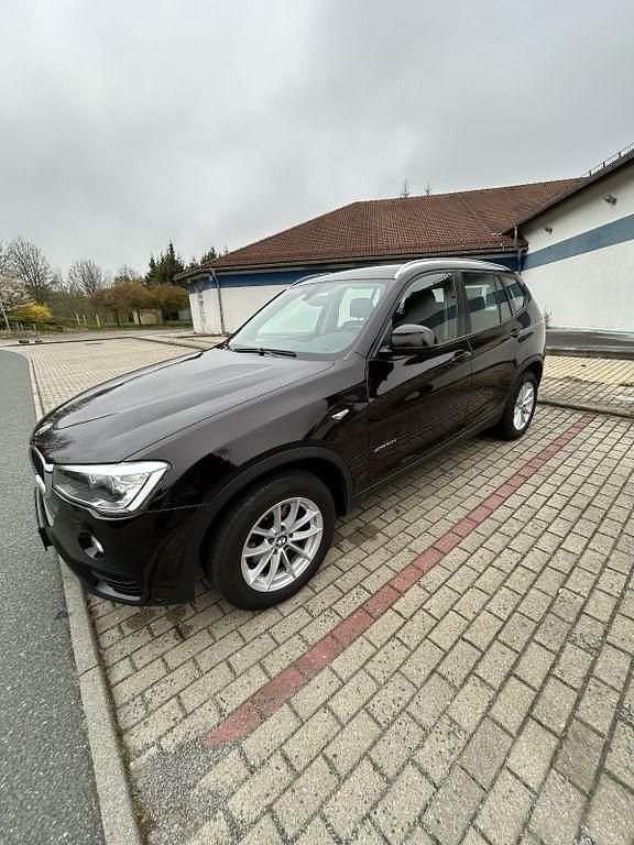 Second-hand BMW X3 Sport Line 190 CP (139 kW) 2015 Maro SUV
