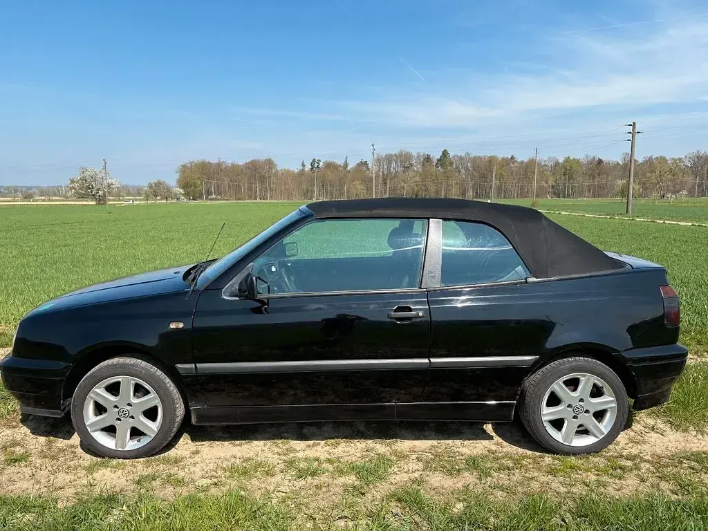 Gebraucht VW Golf Cabriolet Edition 75 PS (55 kW) 1994 Schwarz Cabrio