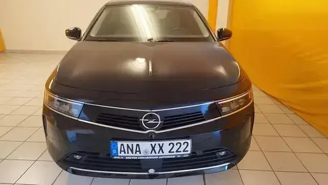 Gebraucht Opel Astra Edition 131 PS (96 kW) 2021 Schwarz Limousine