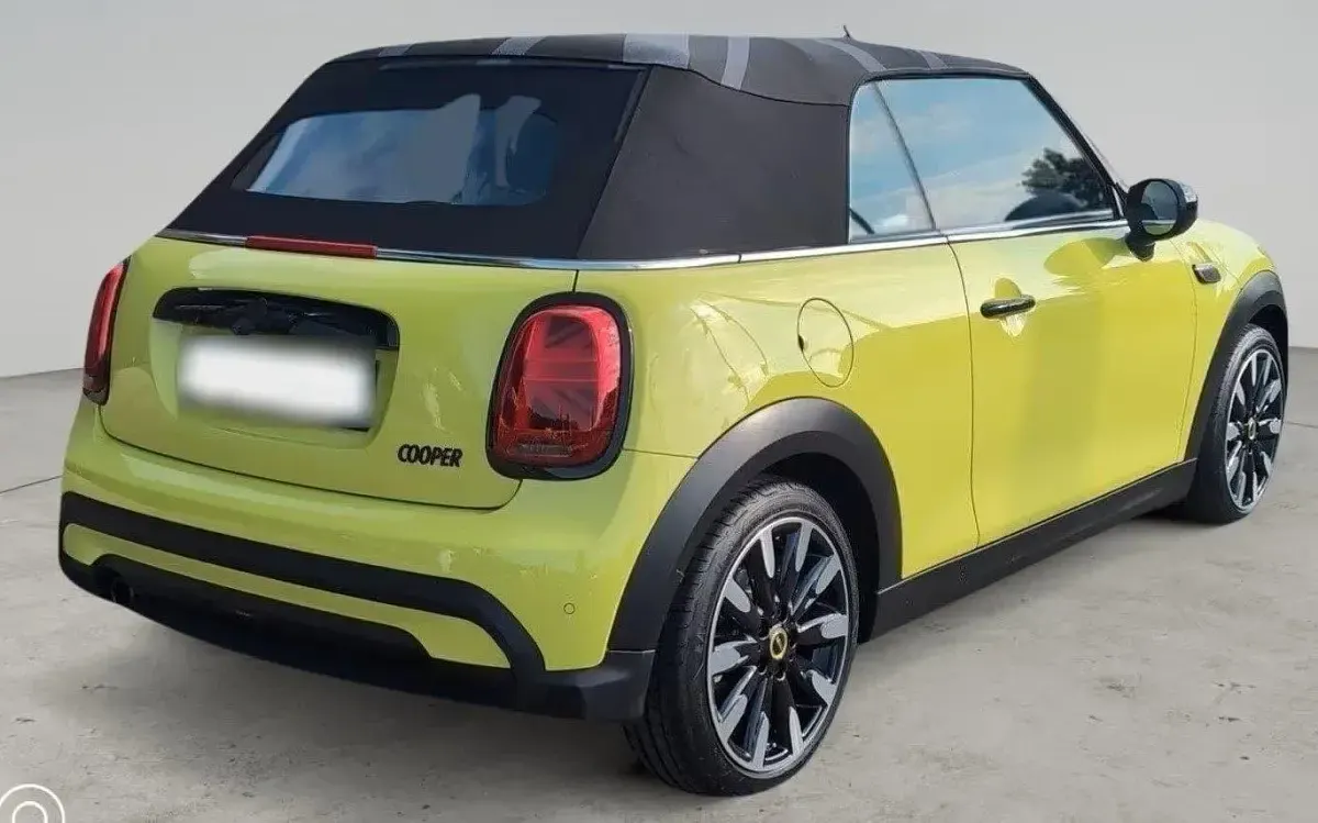 Usata Mini Cooper Cabriolet 100 CV (73 kW) 2022 Giallo Cabrio