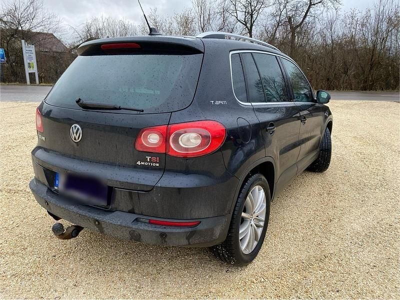 Gebraucht VW Tiguan 150 PS (110 kW) 2011 Schwarz SUV
