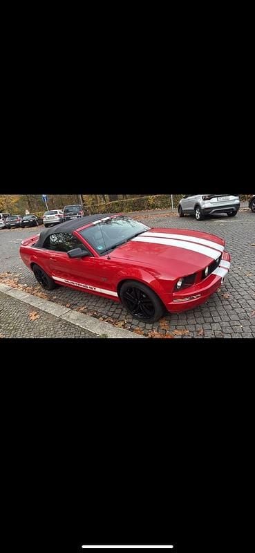 Gebraucht Ford Mustang GT 305 PS (224 kW) 2006 Rot Cabrio
