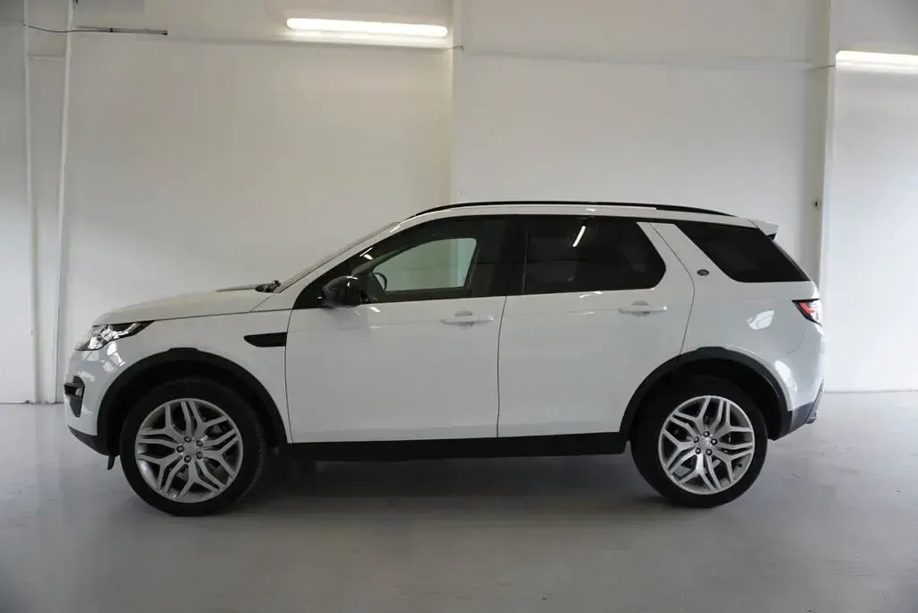 Gebraucht Land Rover Discovery Sport 150 PS (110 kW) 2020 Weiß SUV