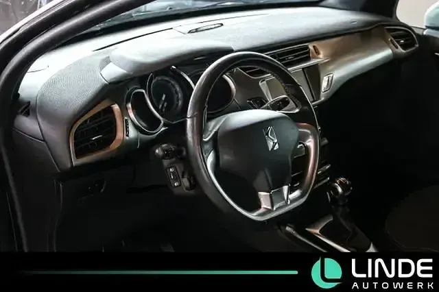 Gebraucht Citroën DS3 So Chic 131 PS (96 kW) 2017 Schwarz perle Limousine