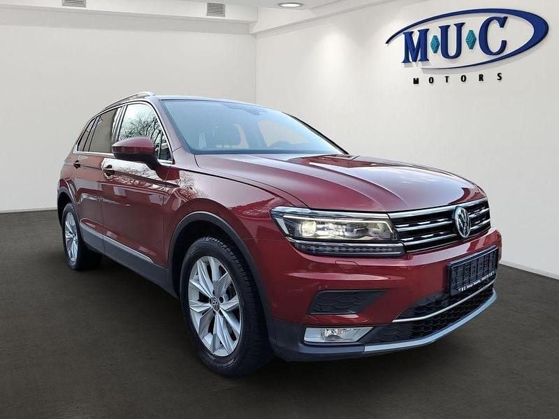 Rot Gebraucht 2017 VW Tiguan Highline SUV | 22.490 € (Guter Preis) - Bild 1/4