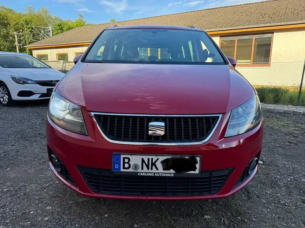 Gebraucht Seat Alhambra Ecomotive 150 PS (110 kW) 2011 Rot Van / Kleinbus