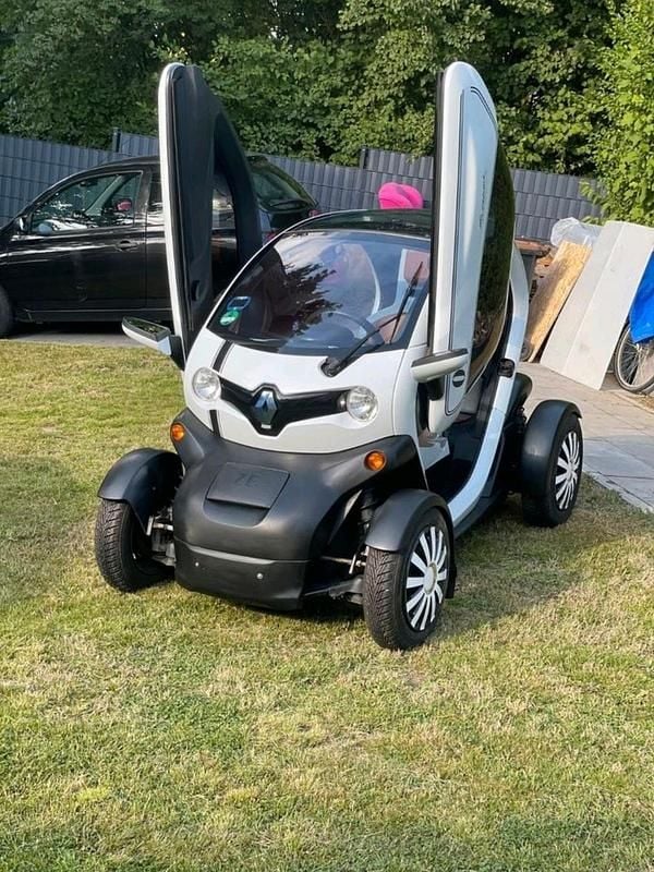Weiß Gebraucht 2014 Renault Twizy Kleinwagen | 3.200 € (Superpreis) - Bild 1/4