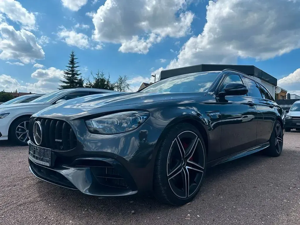 Gebraucht Mercedes E63S AMG AMG 612 PS (450 kW) 2021 Grau Limousine