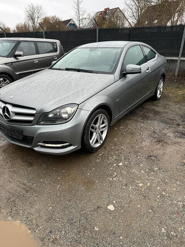 Gebraucht Mercedes C220 170 PS (125 kW) 2012 Coupé