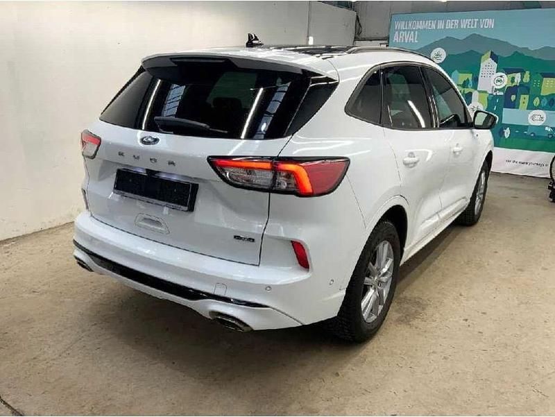 Gebraucht Ford Kuga ST-Line X 152 PS (111 kW) 2022 Frozen white SUV