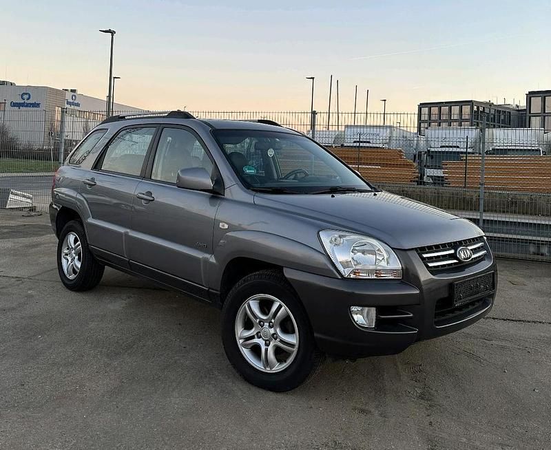 Grau Gebraucht 2006 Kia Sportage SUV | 3.650 € - Bild 1/4