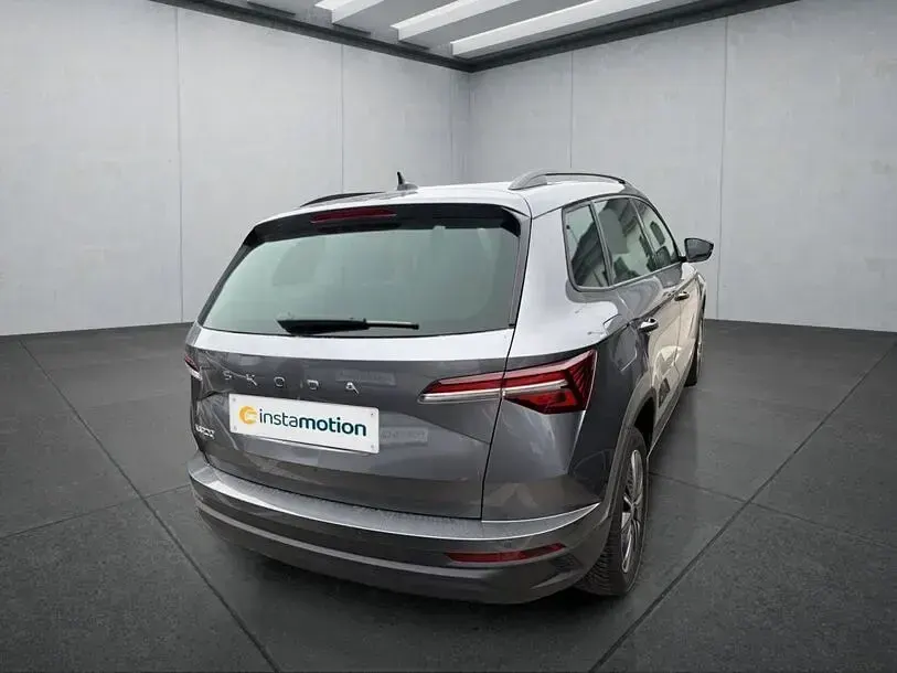 Gebraucht Skoda Karoq 150 PS (110 kW) 2025 Grau SUV