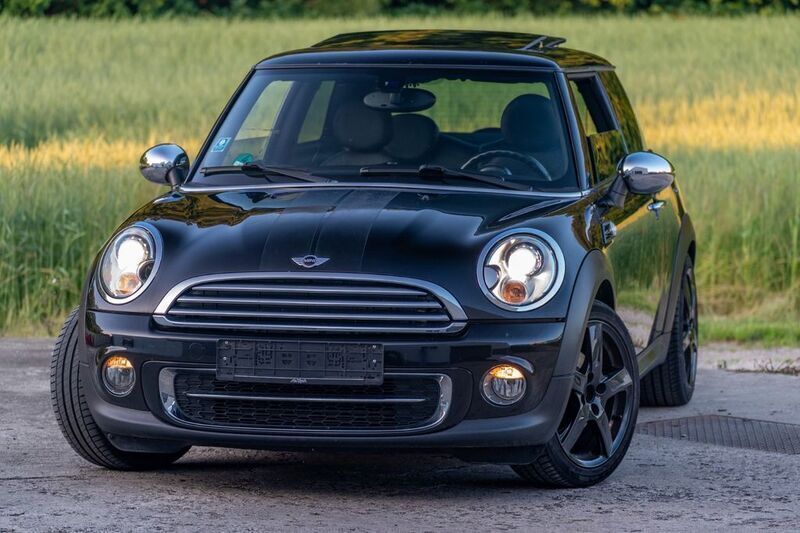 Schwarz Gebraucht 2011 Mini Cooper D Kleinwagen | 7.800 € (Fairer Preis) - Bild 1/4