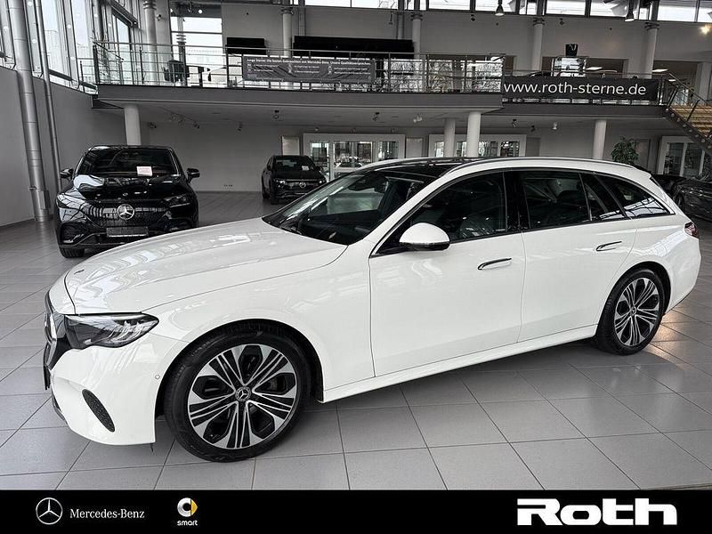 Gebraucht Mercedes E200 Avantgarde 204 PS (150 kW) 2024 Weiß Limousine