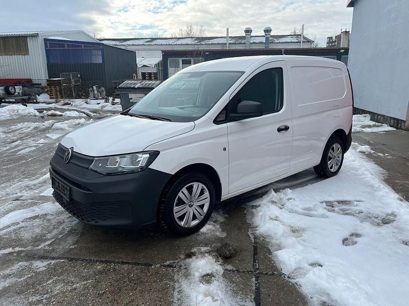Gebraucht VW Caddy 102 PS (75 kW) 2022 Weiß Van / Kleinbus